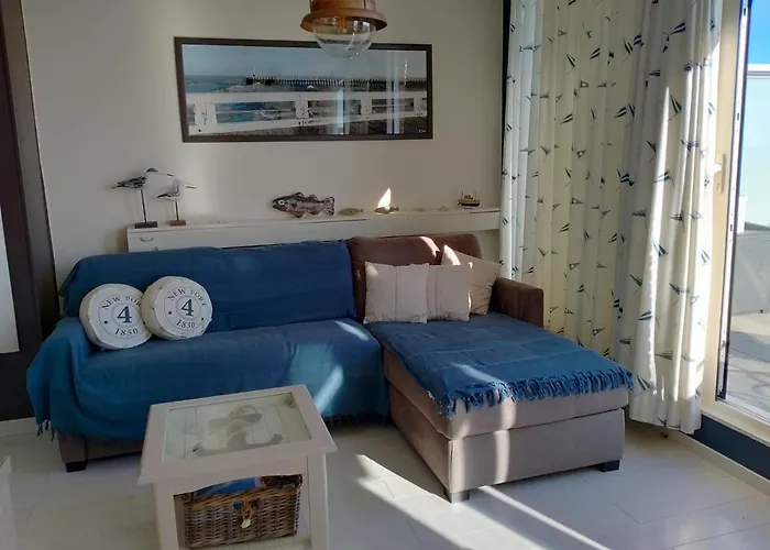 Penthouse * نيوبورت